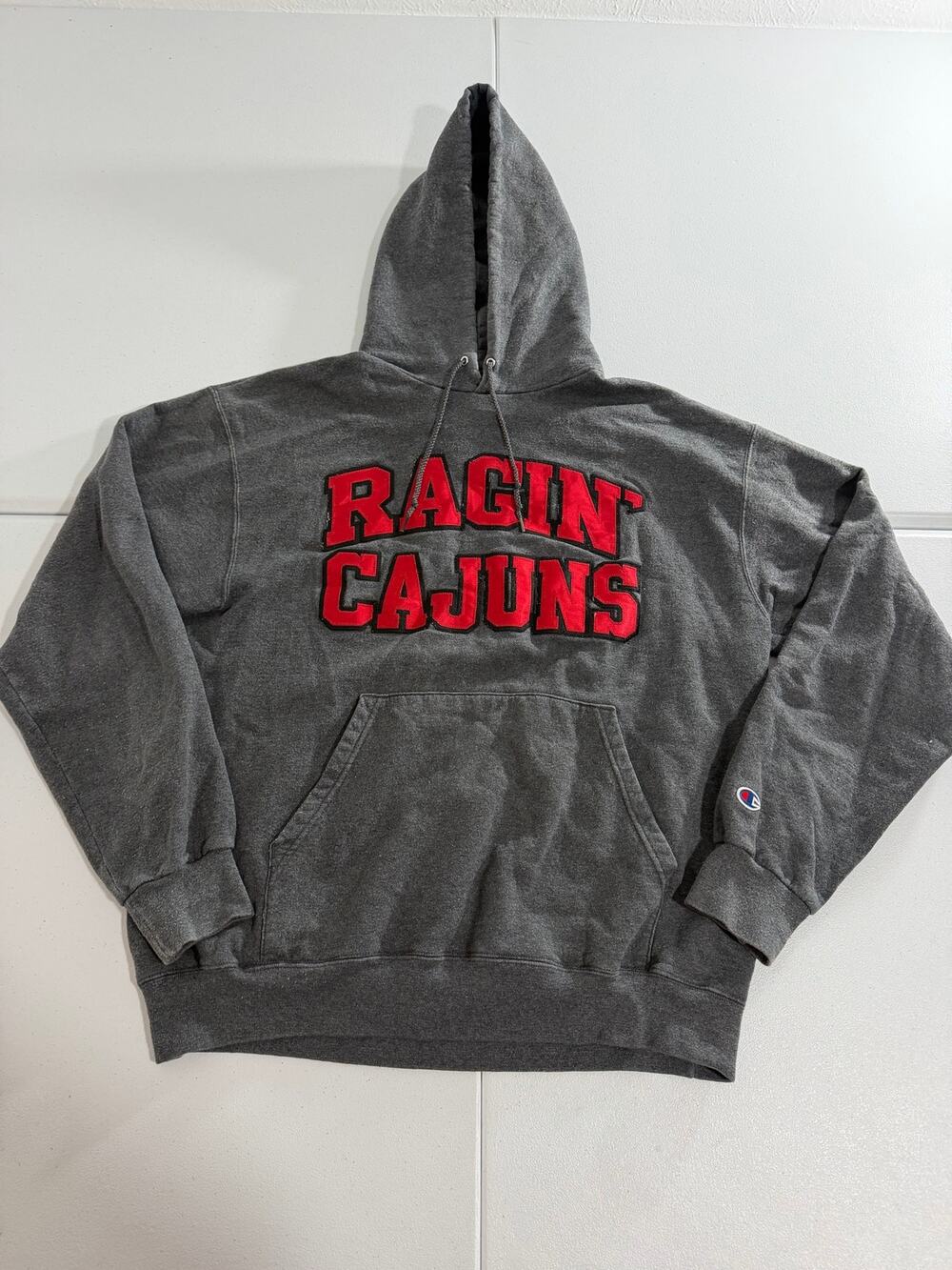 Ragin' Cajuns Champion Hoodie Men's Large Gray Red UL Lafayette Embroidered